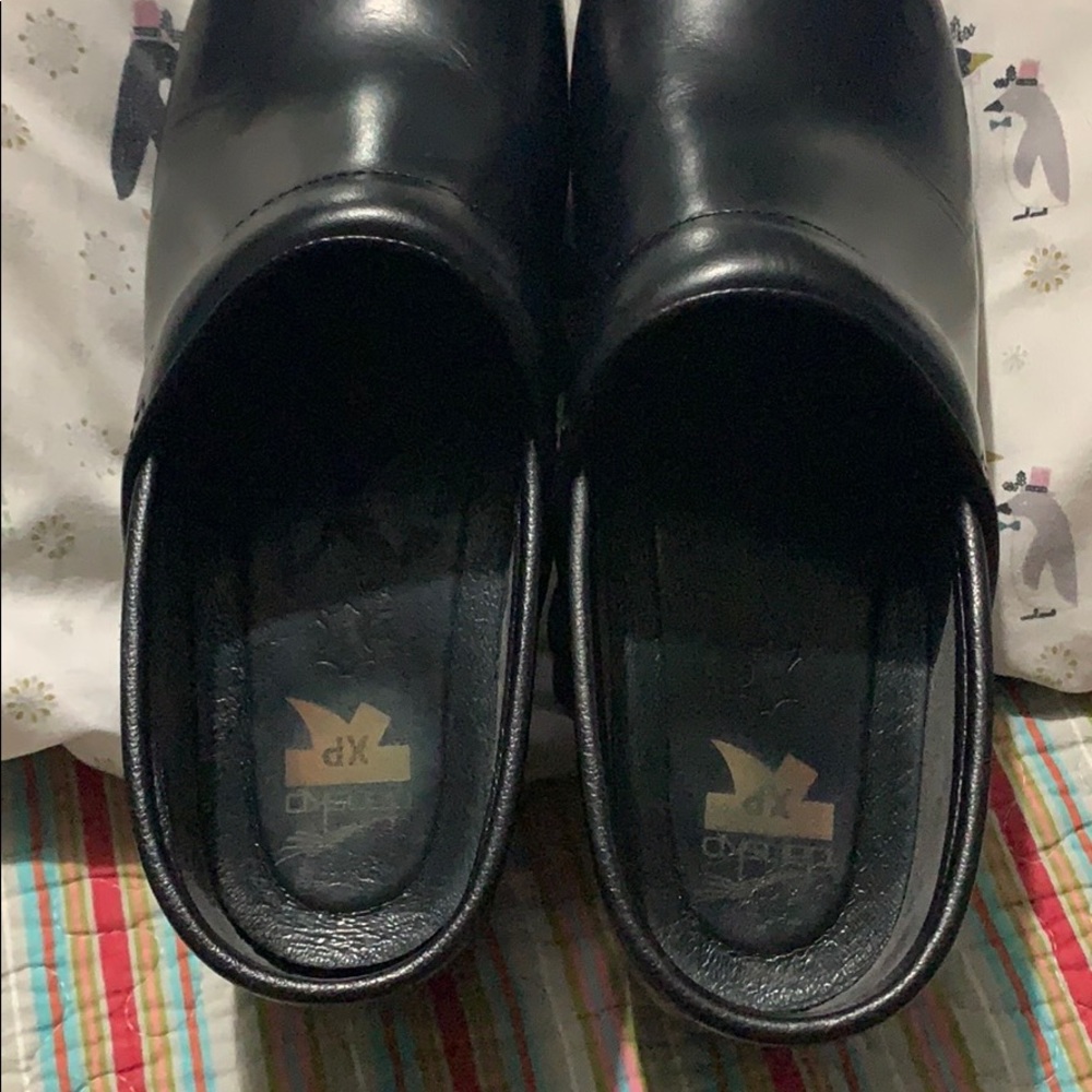 Dansko XP 2.0 clogs - Picture 5 of 8